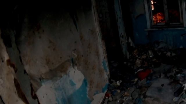 Нашли Труп в заброшке | Ночь в доме повышенной опасности смотреть онлайн
