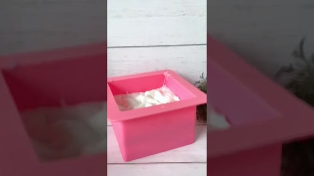 Shock video ? Это самое простое мыло? #мылоручнойработы #мыловарение #shorts смотреть онлайн