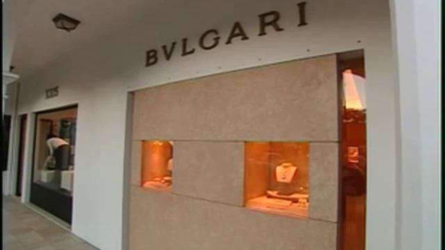 Жизнь на острове Сен Бартелеми смотреть онлайн