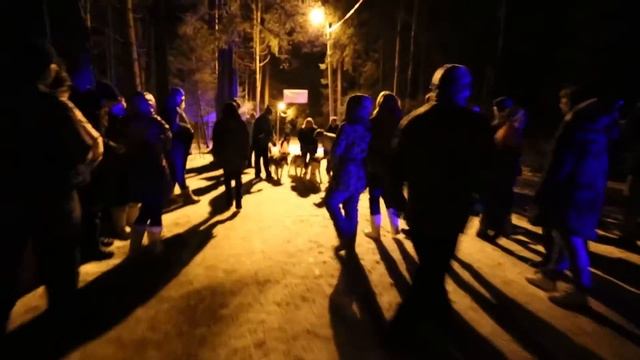 Ночная гонка на собаках в Москве смотреть онлайн