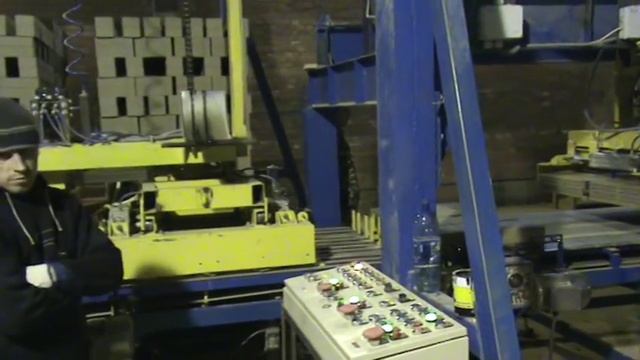 Автомат-Садчик компании НТЦ "Керам-Технологии" www.ceram-technology.com смотреть онлайн