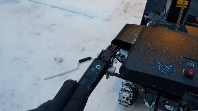 Снегоуборщик CHAMPION ST662E смотреть онлайн