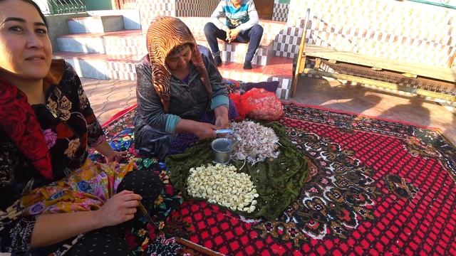 100 Баранов в день!!!Гузарский Тандыр Гушт.Узбекистан. смотреть онлайн