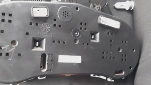 Устанавливаю на Kia Rio приборку SuperVision в место обычной вид Топовый...