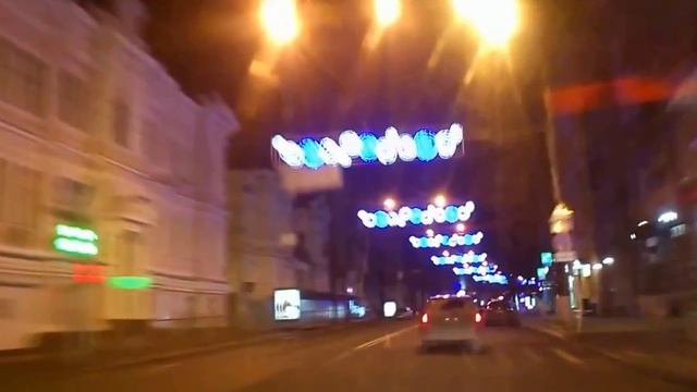 Полуночный новогодний Харьков 2014, иллюминация на улице Сумской смотреть онлайн