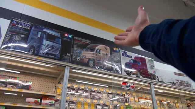 RC ADVENTURES - visits PM Hobbycraft! (North Store Location - Calgary Alberta, Canada) смотреть онлайн