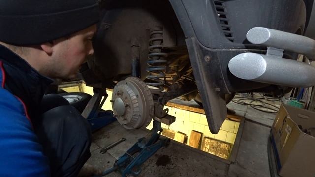 Тюнинг автомобиля Chevrolet Niva - Bertone Edition Часть 9.