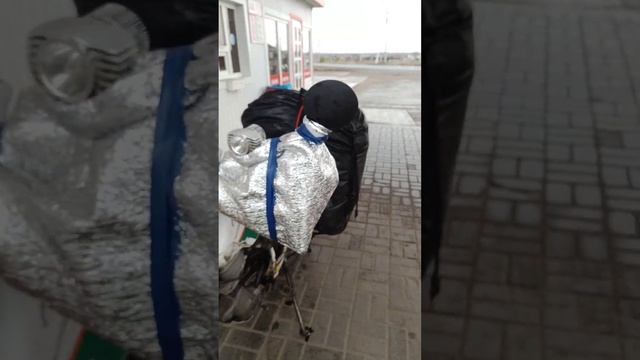 как сберечь суставы рук, если в путешествии на мотоцикле вдруг наступила осень... смотреть онлайн