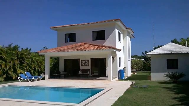 2-х этажная вилла с видом на океан, 210 кв.м., 3 спальни смотреть онлайн