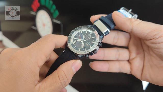Casio Edifice EQB-1000AT-1A Scuderia AlphaTauri Limited Edition