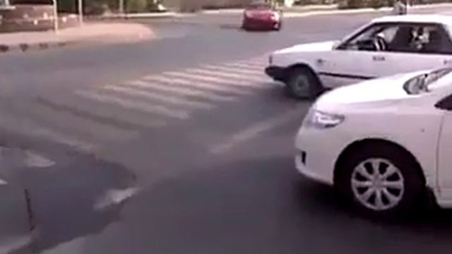after tokyo its karachi drift.mp4 смотреть онлайн