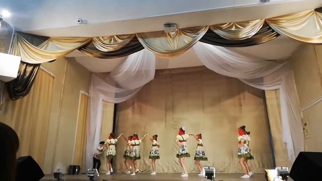 Образцовый коллектив хореографический ансамбль Гусельки, г. Великий Новгород, "Случай в лесу" смотреть онлайн