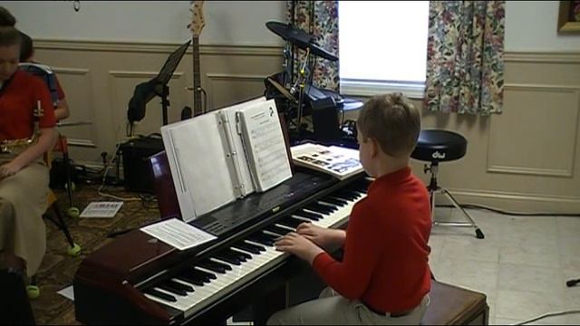 Jesus Loves Me - IWCA смотреть онлайн