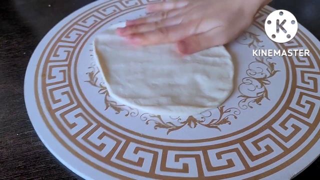 Беру воду и манку. Вкуснятина на завтрак. Хрустящая слоистая катлама на сковороде. смотреть онлайн