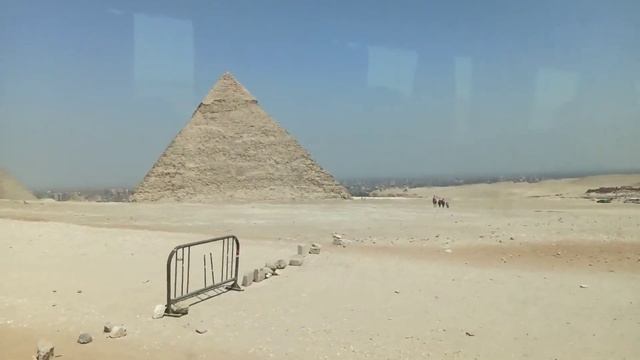 Египетские пирамиды в Гизе 11.05.2021 смотреть онлайн