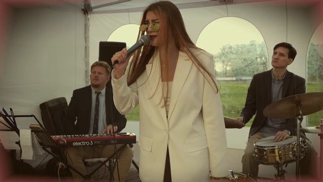 Kseniya Strizhachenko, Andrey Zimovetz, Uriy Taranenko, Max Titkov, Marat Beatcoolov. Live Jam. смотреть онлайн