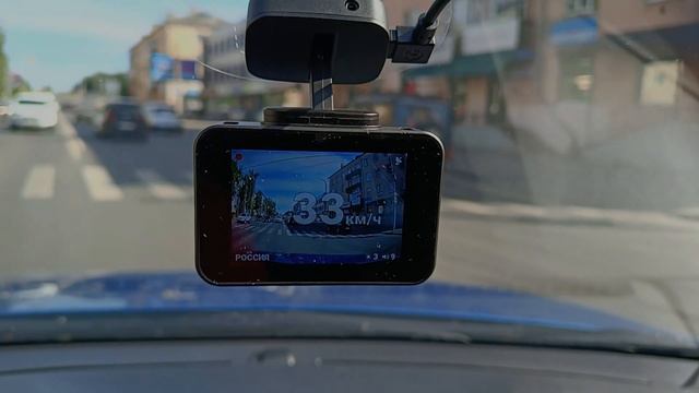 Fujida Zoom Hit S WiFi видеорегистратор с GPS базой камер и WiFi модулем смотреть онлайн