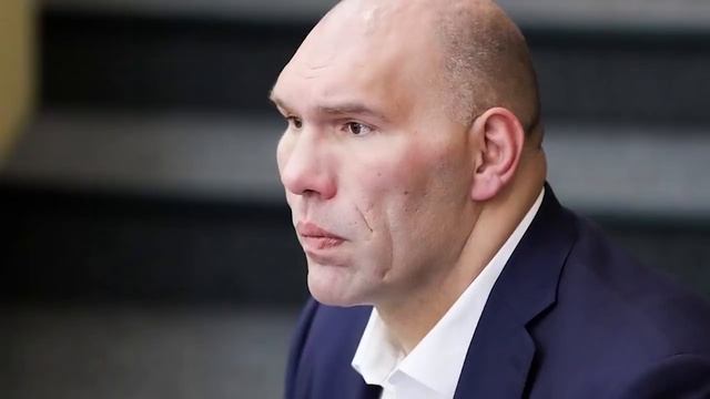 Не поверите, но так выглядит дочь Валуева! Редкие фото попали в Сеть... смотреть онлайн