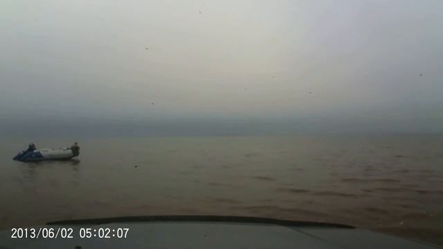 Вытаскивание лодки с Рыбинского вдхр. смотреть онлайн