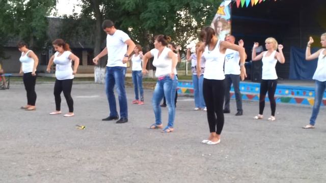 Вожатский танец.ДОЛ "Чумбур коса" смотреть онлайн