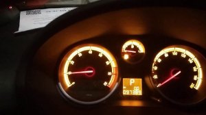 Горит значок аккумулятора на Опель Корса Д