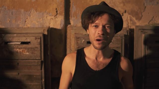 Феликс Шиндер - Купите папиросы (Звучит Одесса Мама) смотреть онлайн