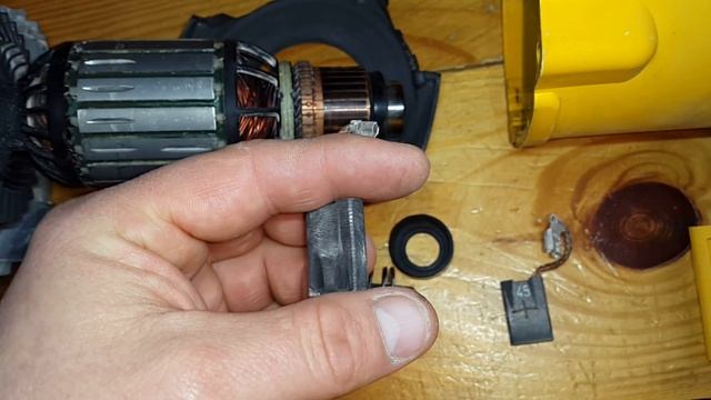 dewalt d28490 qs смотреть онлайн