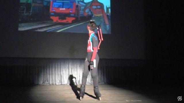 Электропоезд (хуманизация) – РЖД (Ориджинал дефиле) - Дай-Фест XII 2018 смотреть онлайн