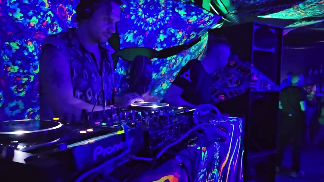 31 03 23 Hypnotic vibes Nibiru, Semantic maze brthday dj Psart HD смотреть онлайн