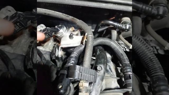 HIGH PRESSURE FUEL PUMP REPLACEMENT. AUDI B7 смотреть онлайн