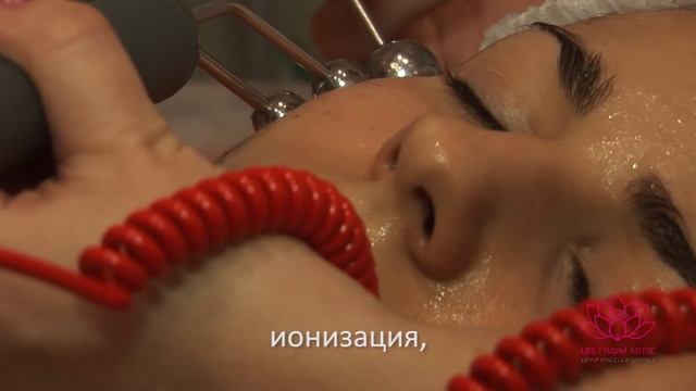 Цветущий лотос. Гидродермия (Hydradermie) смотреть онлайн