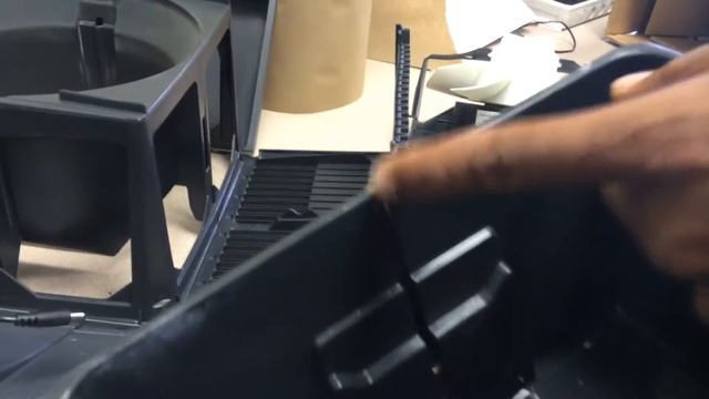 Cleaning the Venta Airwasher contact strips смотреть онлайн