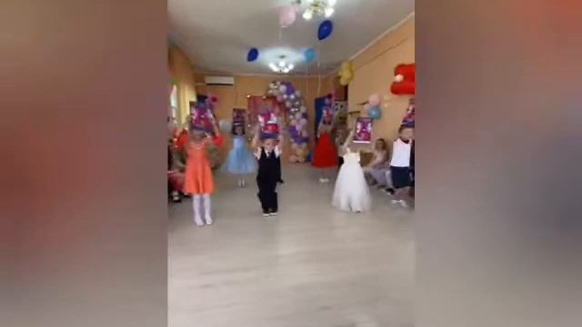 Выпускной бал (2021) смотреть онлайн