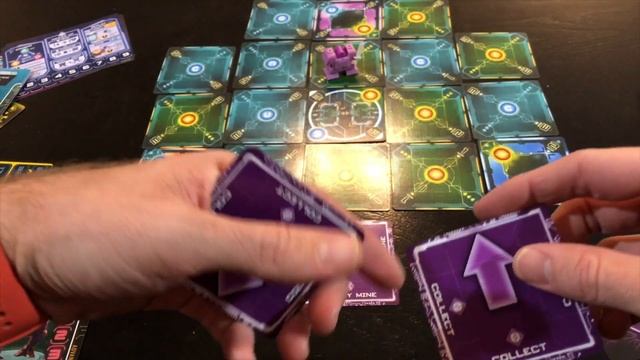 Tiny Epic Mechs Review with Bryan смотреть онлайн