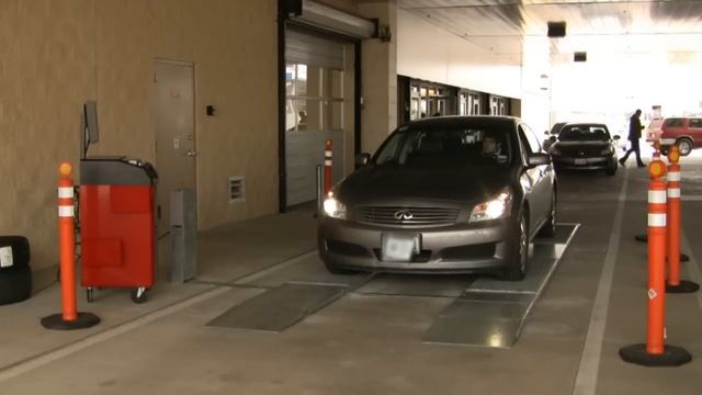 Austin Infiniti Service Dept. Alignment Machine - Austin, Texas смотреть онлайн