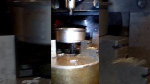 Долбежник на фрезерном станке.