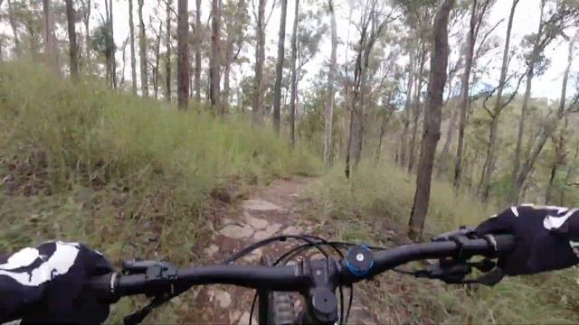 The Best Gravity MTB Tyres in Oz ? Pete Smith MTB смотреть онлайн