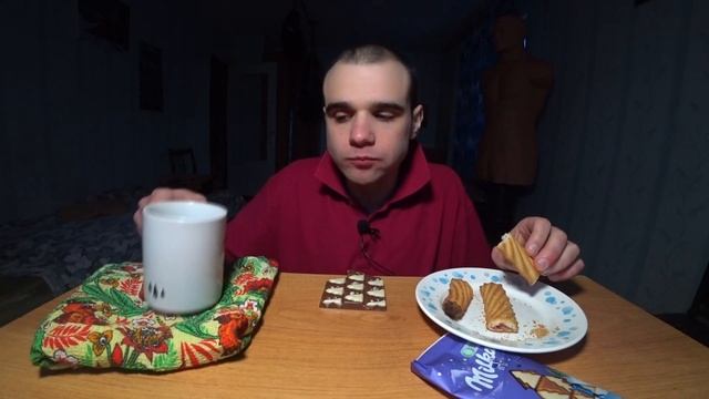 МУКБАНГ/АСМР  ШОКОЛАД MILKA/ ПЕЧЕНЬЕ СДОБНОЕ С НАЧИНКОЙ/КОФЕ/ ДЕСЕРТ/ EATING/ ASMR/ Mukbang