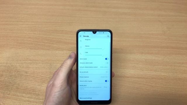 Huawei Y6 2019 Review смотреть онлайн