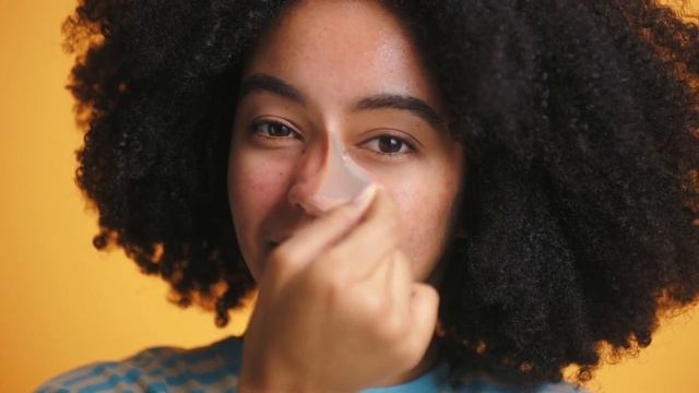 Meet Mighty Patch Nose: the nose patch of the 21st century. смотреть онлайн