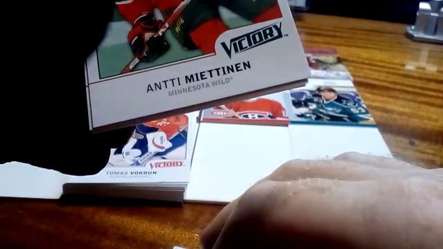 2009-10 Upper Deck VICTORY Hockey 3 Fat Packs #2 смотреть онлайн