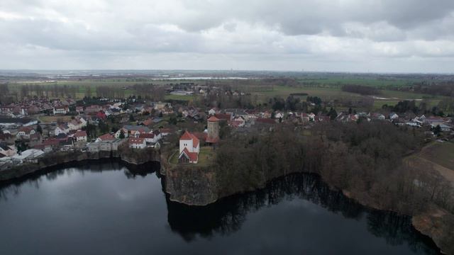 Bergkirche Beucha - Ein See wie ein Herz - Es braucht nicht immer gutes Wetter - Sony A7 IV - Air 2 смотреть онлайн