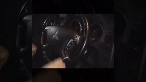 Как снять подушку безопасности : Mitsubishi Pajero mk4 2006+   VOLANTY.CZ