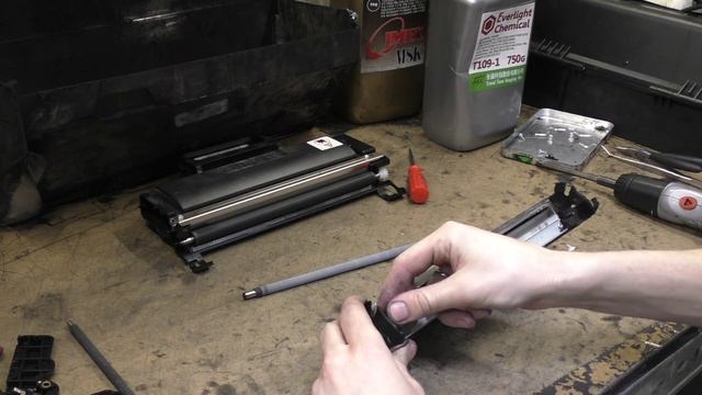 Заправка Xerox 3220/3210/3250 Samsung 2850 смотреть онлайн