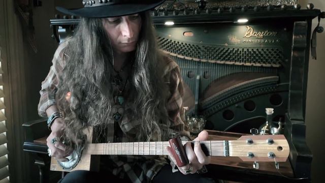 Classic Roots Blues Guitar смотреть онлайн