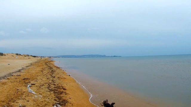 Анапа - Джемете 25.04.21 / Пляжи Джемете, пасмурно и холодно смотреть онлайн