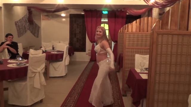 Алена Сергиев Посад восточный т. Шакира. смотреть онлайн