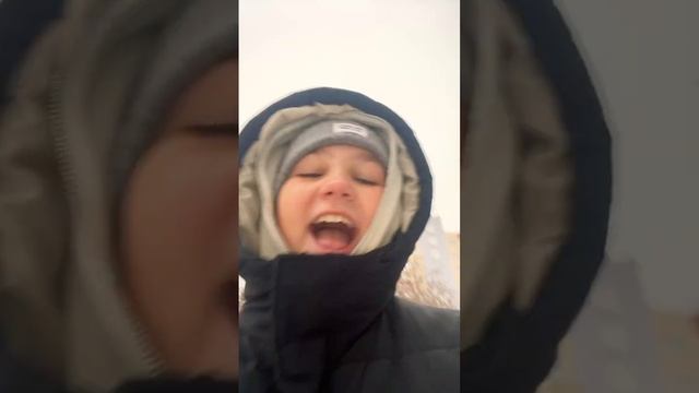 У нас снег ? в Нижнем Новгороде ❄️ смотреть онлайн
