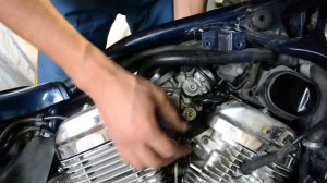 Устанавливаем карбюраторы на Хонду Стид и рассуждаем о ремонте мотоциклов.