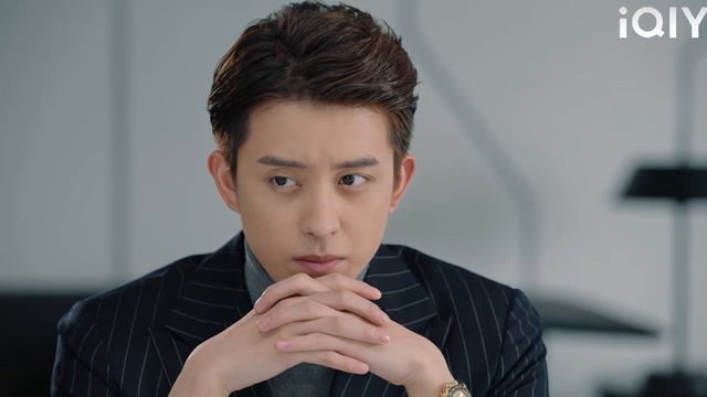 ซินเดอเรลล่าประกาศความสัมพันธ์ของเธออย่างเป็นทางการกับคู่แข่งที่รักของเขาและซีอีโอก็อิจฉา! смотреть онлайн